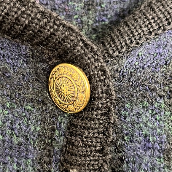 Tally-Ho Women's Size Medium Cardigan Wool Sweater Gold Buttons Plaid Green Blue - Picture 2 of 8